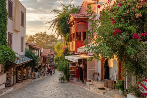 Beautiful,Street,In,The,Kas,Old,Town,With,Boutique,Shops
